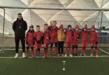 Srebro w mrozie i charakter na boisku