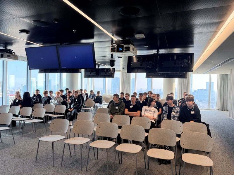Przyszli informatycy zajrzeli do biura Google